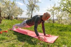 胜不足喜：辽篮险胜的背后，藏着季后赛的隐忧＂