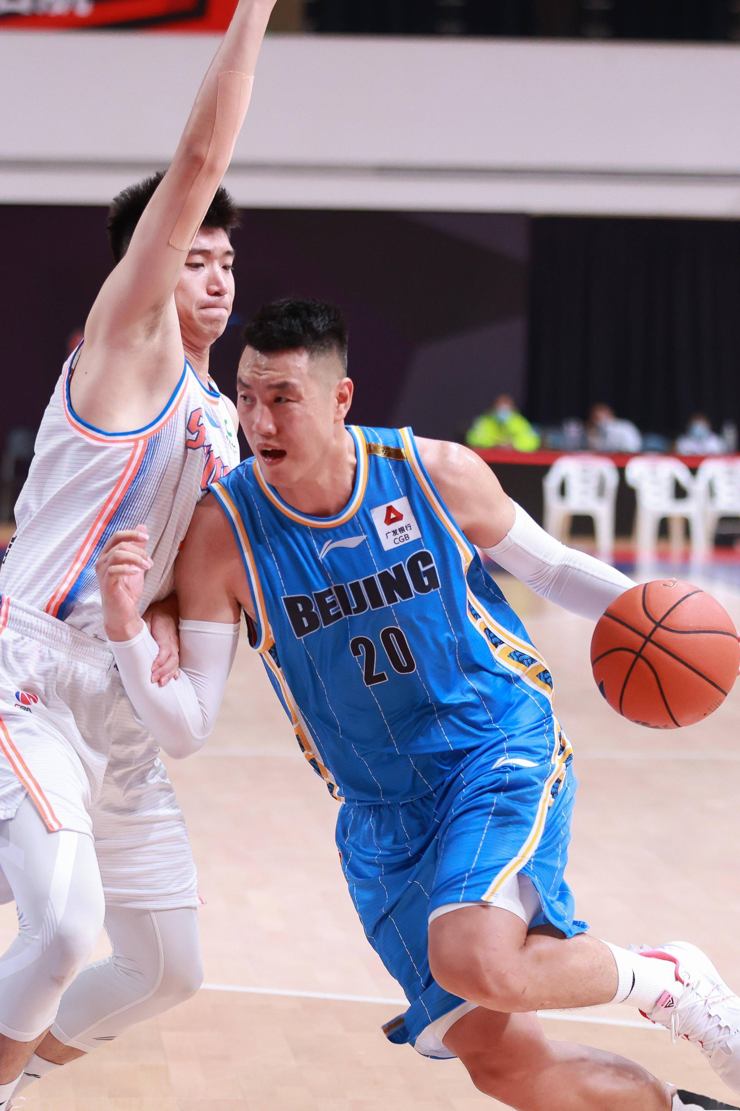 对待比赛的 对待比赛的