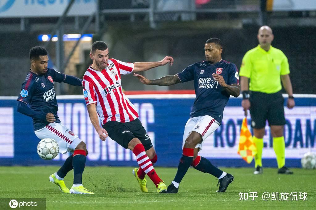 他们凭借天 他们凭借天